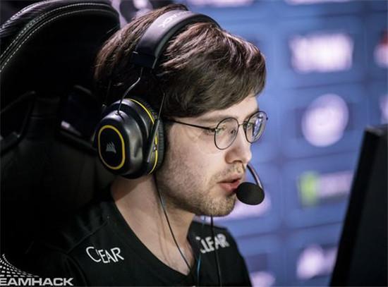 NiKo拿下1.40 Rating帮助队伍成功闯入决赛