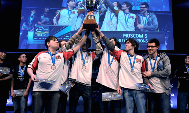 G2在PGL布加勒斯特2025中以不败战绩晋级季后赛，而 pain 被淘汰出局。