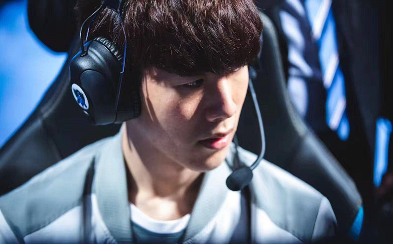 里程碑：Zhuo达成LPL 1000助攻成就